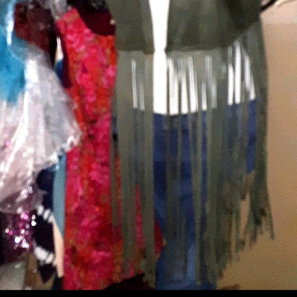 Boho fringed sueded vest - Picture 4 of 5